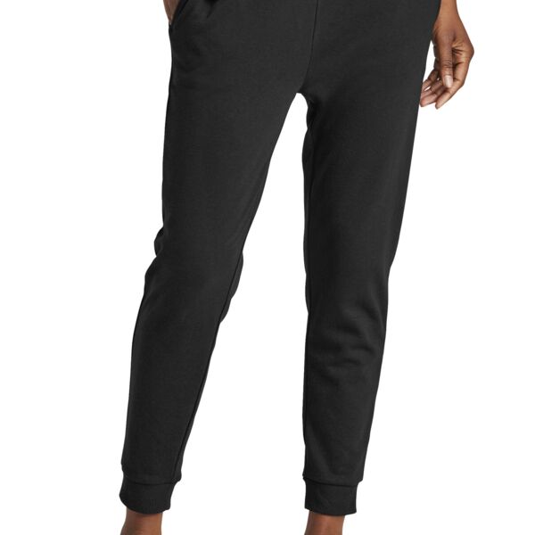District Women's Perfect Tri ® Fleece Jogger DT1310 Women's Perfect Tri ® Fleece Jogger Thumbnail